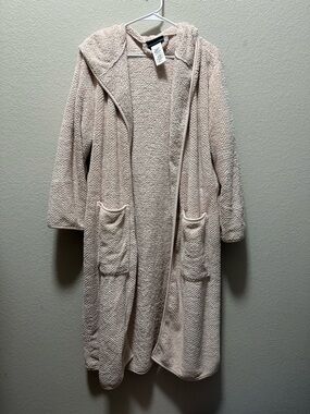 pottery barn robe